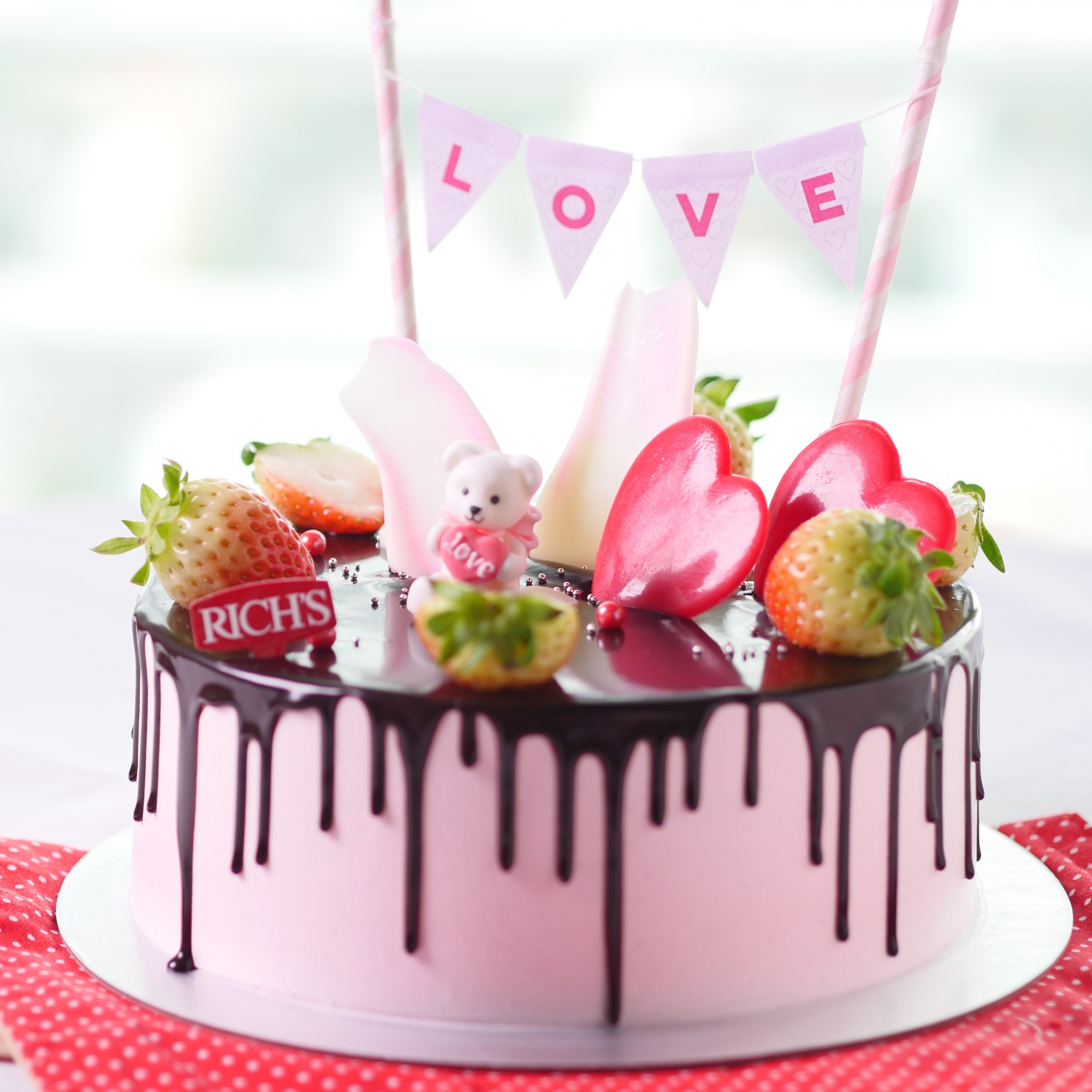 Valentine Chocolate Cake